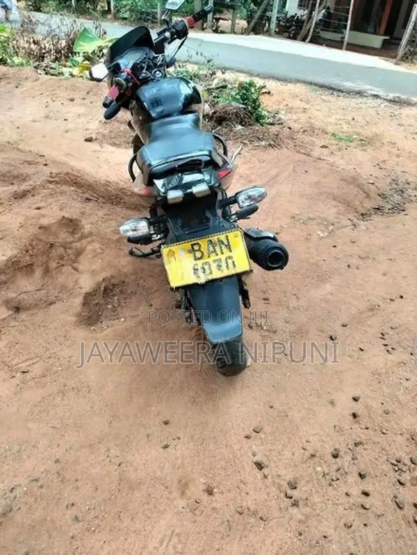 Bajaj Pulsar 150 2011