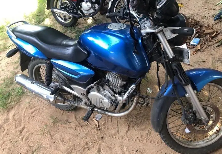 Bajaj Pulsar 150 2003