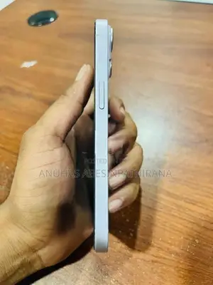 Apple iPhone 14 (Used)