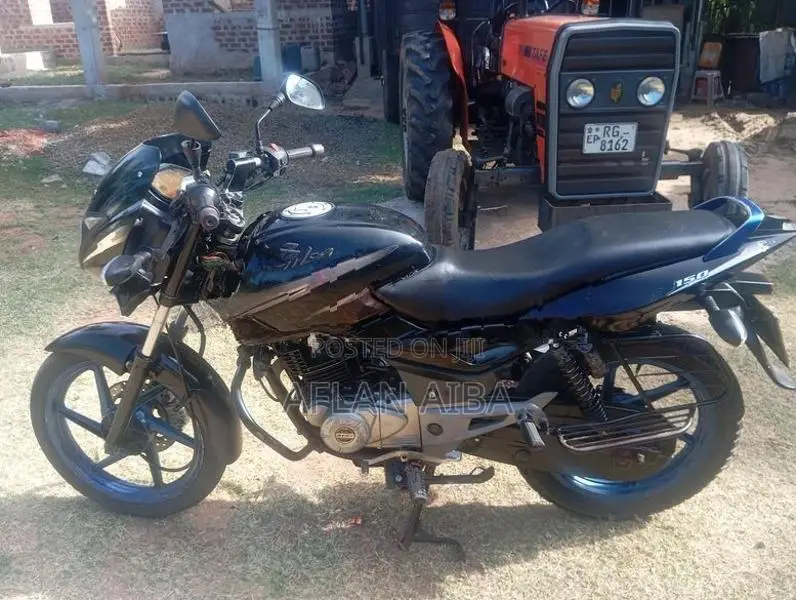 Bajaj Pulsar 150 2022