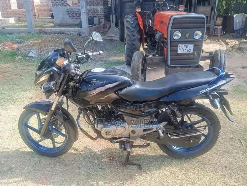 Bajaj Pulsar 150 2022