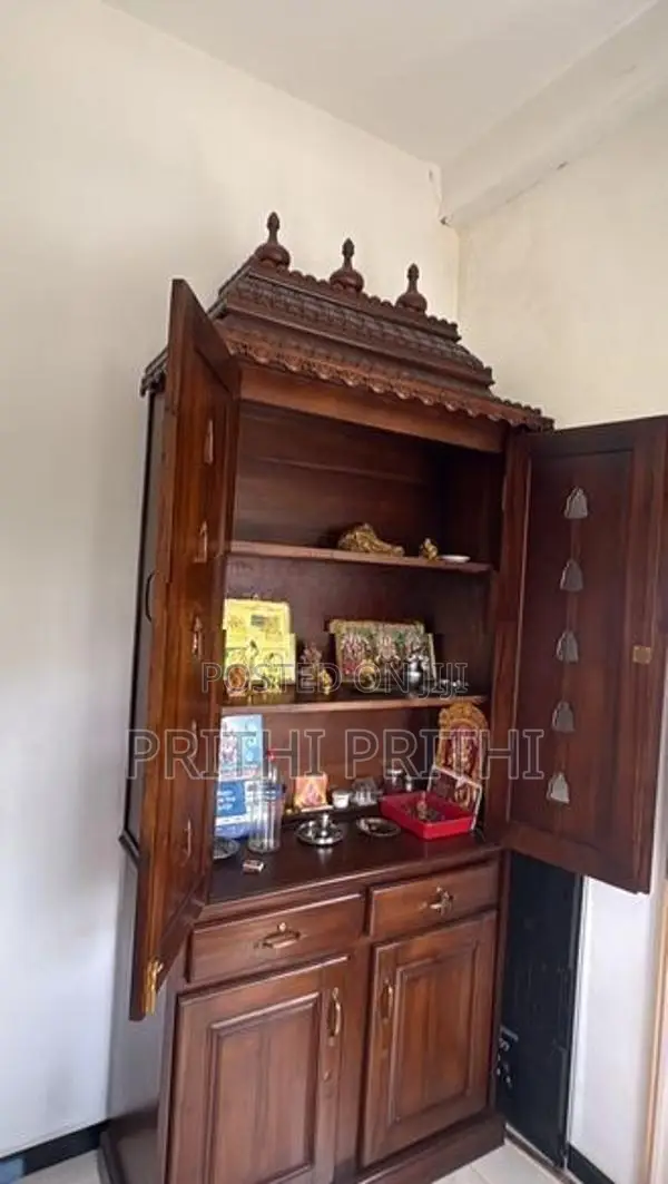 Teak Swami Rack