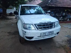 Tata Xenon 2014