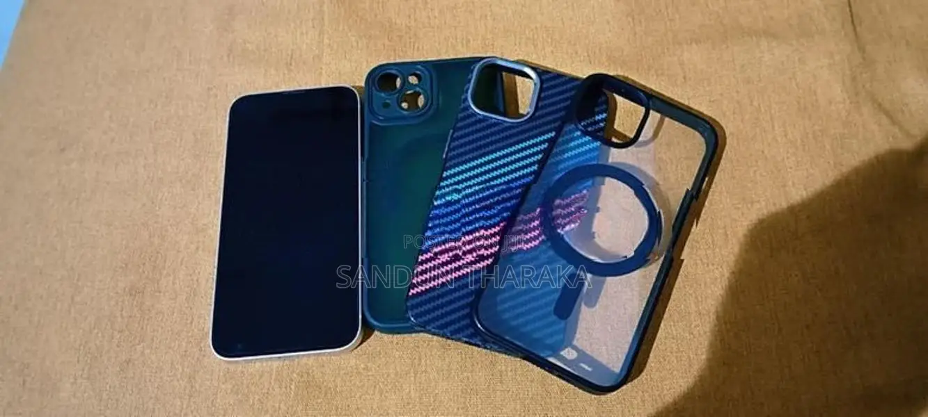 Apple iPhone 13 (Used)