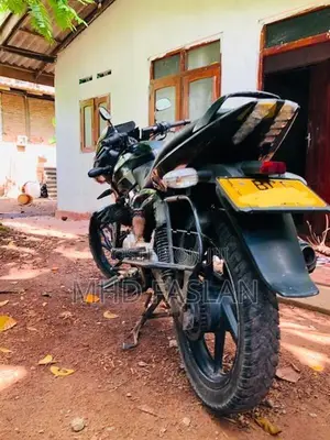 Bajaj Pulsar 150 2015