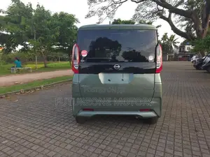 Nissan Roox X 2024