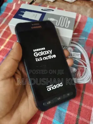 Samsung Galaxy S6 3GB 32GB (Used)