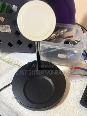 Belkin WIZ010 (Belkin BoostCharge Pro 2-in-1 Wireless Charging