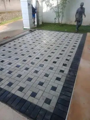 Malaysian Grass with Interlock Paving