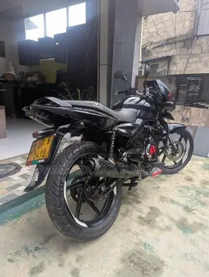 Bajaj Pulsar 180 2008