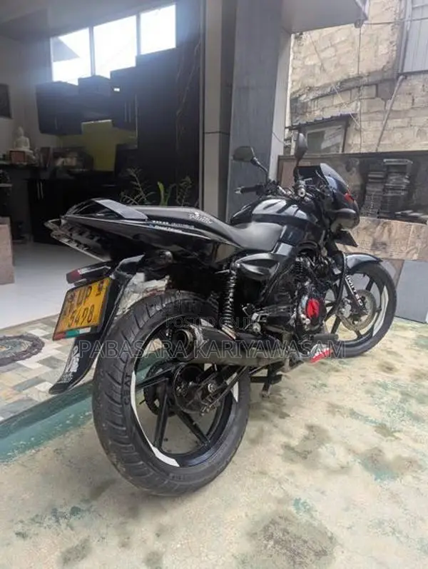Bajaj Pulsar 180 2008