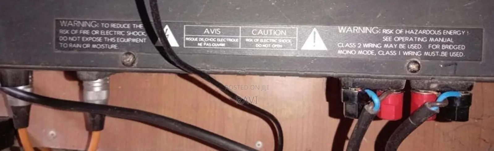 QSC 1200 W Amplifier