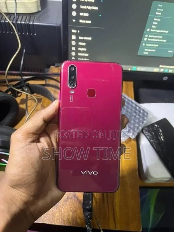 Vivo Y17 8GB 256GB (Used)