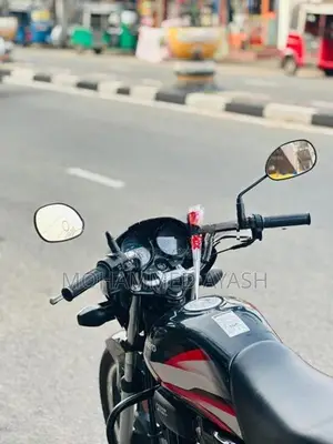 Hero HF Deluxe 2025