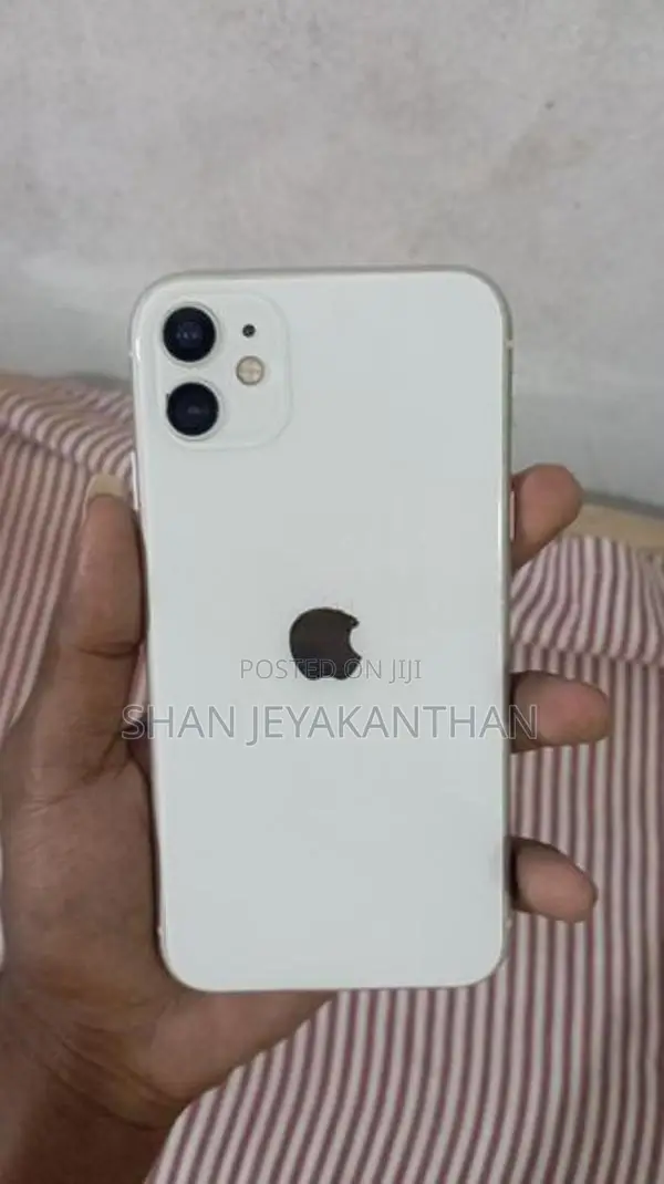 Apple iPhone 11 (Used)