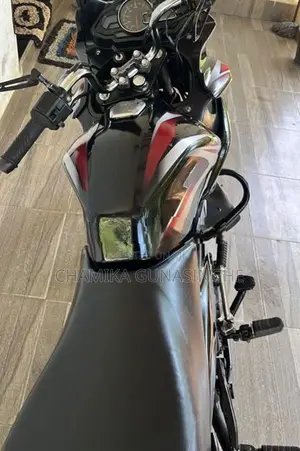 Bajaj Discover 150 F 2016