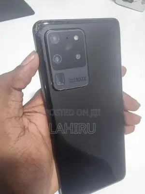 Samsung Galaxy S20 Ultra black (Used)