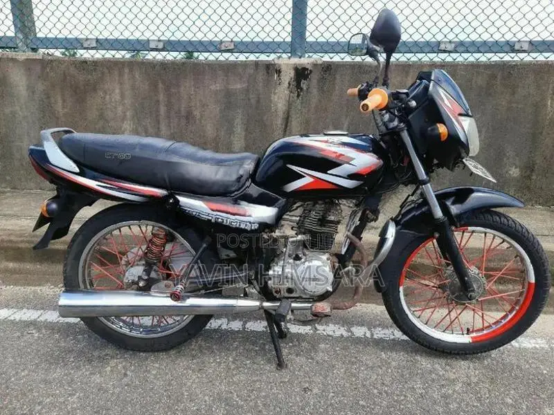 Bajaj CT100 2005