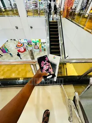 Google Pixel 6 (Used)