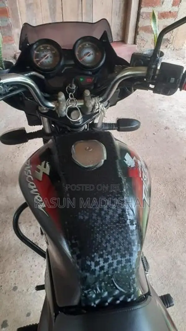Bajaj Discover 125 2013