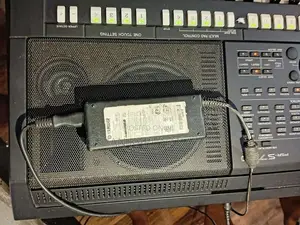 Yamaha PSR-S750