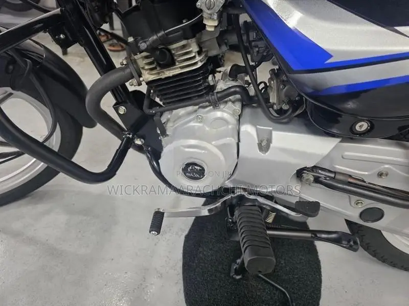 Bajaj CT100 2024