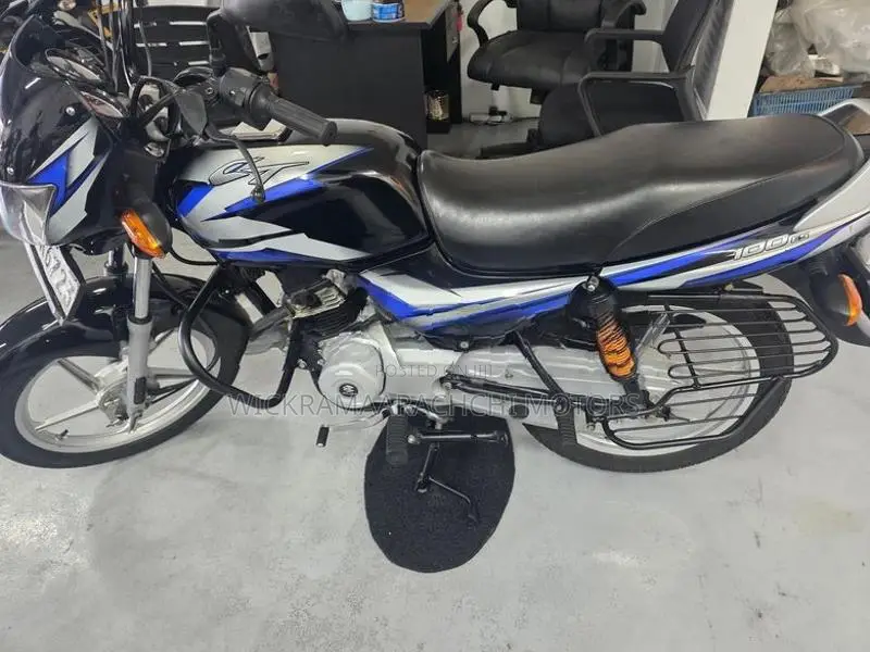 Bajaj CT100 2024
