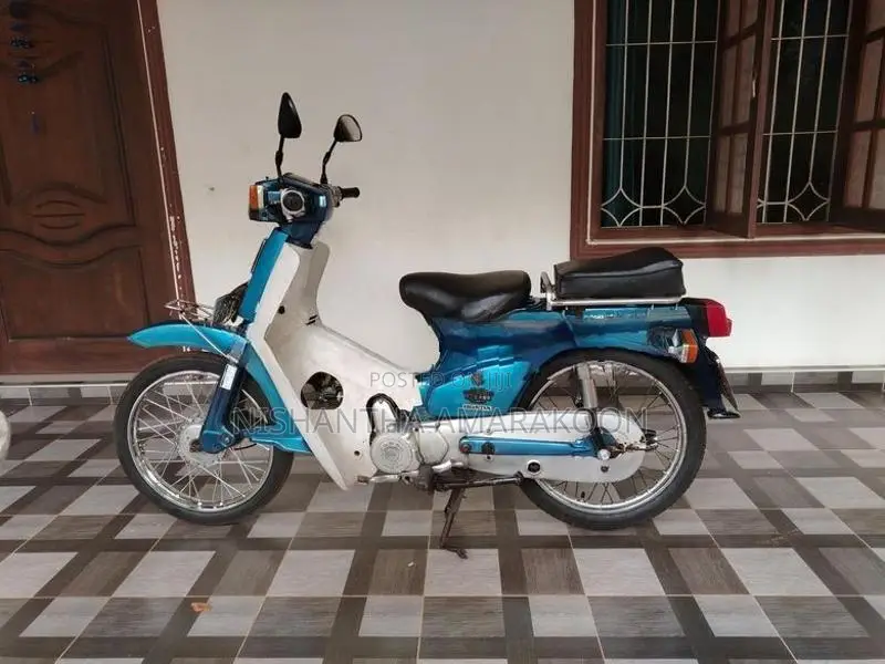 Honda Super Cub 2003