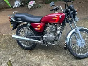 Bajaj Boxer 2005