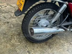 Bajaj Boxer 2005