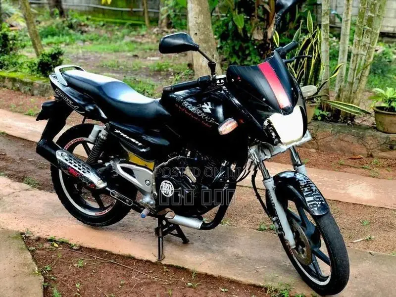 Bajaj Pulsar 180 2006