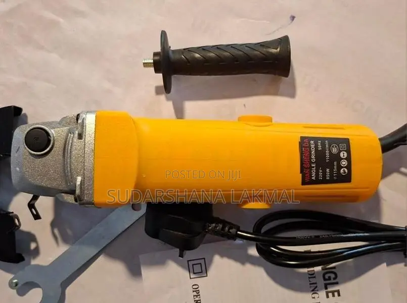 ANGLE GRINDER