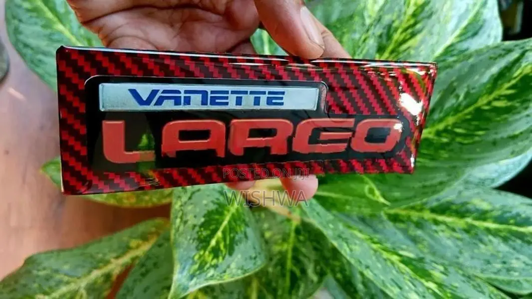 Nissan Largo sticker