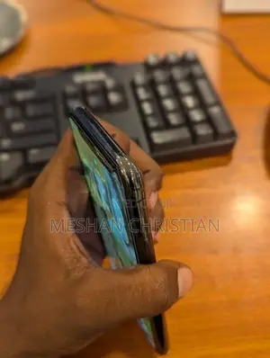 Apple iPhone 11 Pro (Used)
