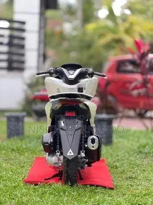 Honda PCX 125 2025