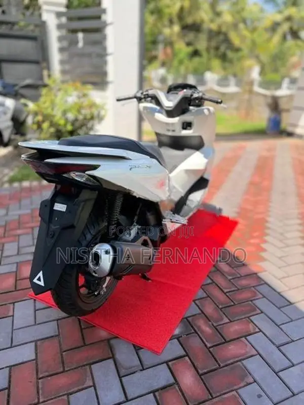 Honda PCX 125 2025
