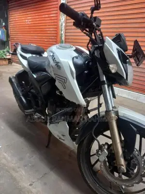 TVS Apache RTR 200 2017