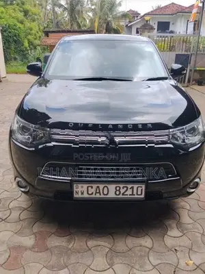 Mitsubishi Outlander 2015