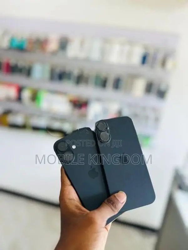 Apple iPhone 16 128GB (Used)