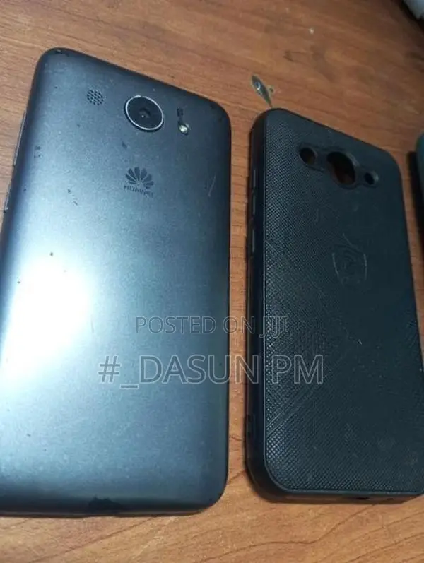 Huawei Y3 (Used)