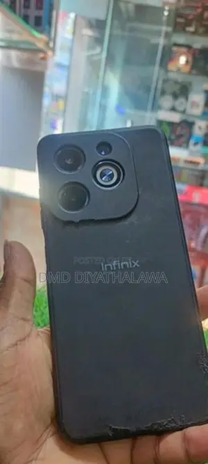 Infinix Hot 40i 8GB/128 (Used)