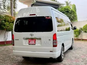 Toyota KDH 223-GDH High Roof 2024