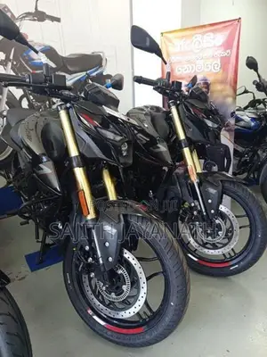 Bajaj Pulsar N160 Premium 2026