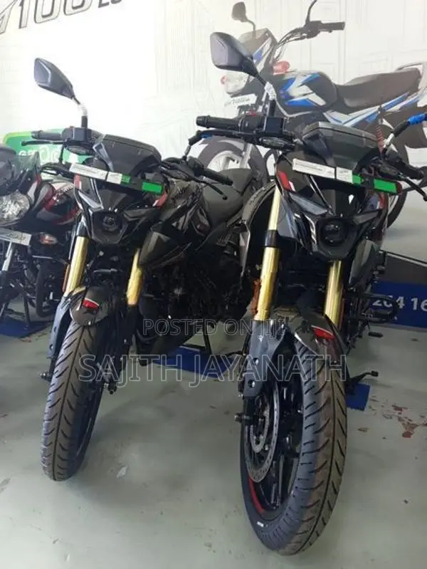 Bajaj Pulsar N160 Premium 2026