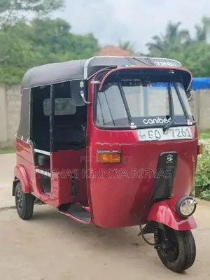 Bajaj RE 2002