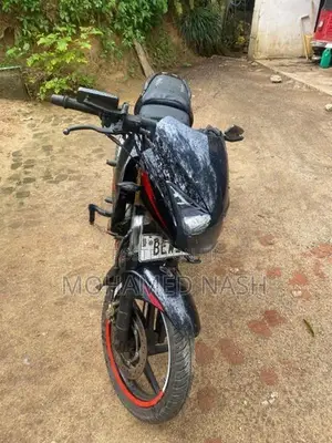 Bajaj Pulsar 180 2018