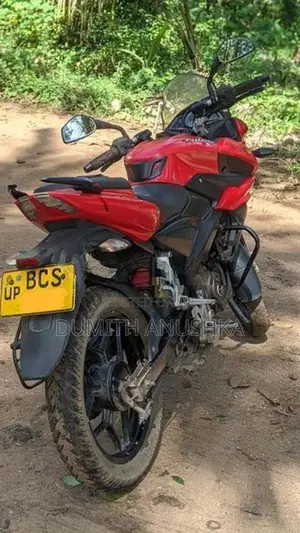 Bajaj Pulsar AS 150 2015