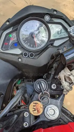 Bajaj Pulsar AS 150 2015