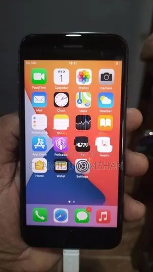 Apple iPhone 8 64GB JAPAN (Used)
