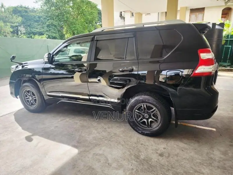 Toyota Land Cruiser Prado 150 2016
